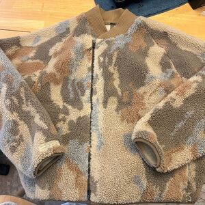 Lululemon Lab fleece bomber jacket